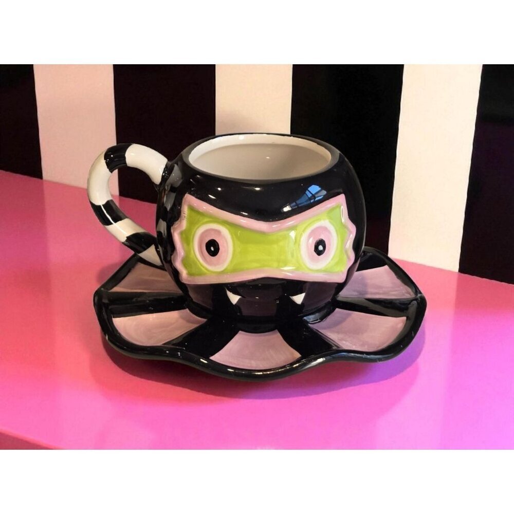 New Halloween Circus Pink / Green Cat W/ Bat Mask Coffee Tea Cup W/ Saucer